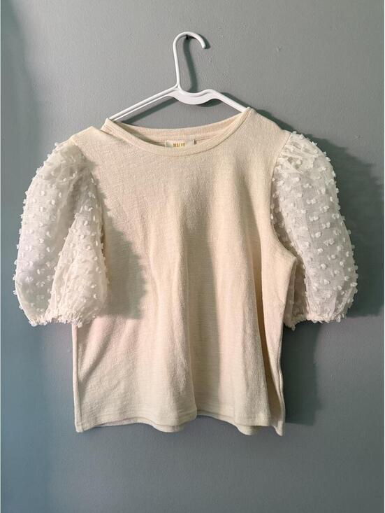Anthropologie Tops - Maeve by Anthropologie white and cream color top with puff sleeves
